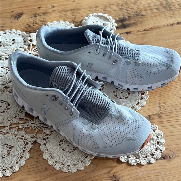 On Running Shoes - On Running Gray Athletic Shoes with elastic lacing